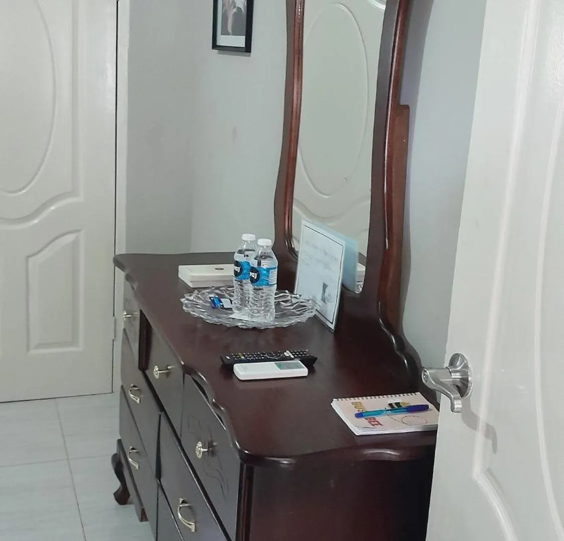 Appartamento Pacific 50 Free Airport Pickup Kingston